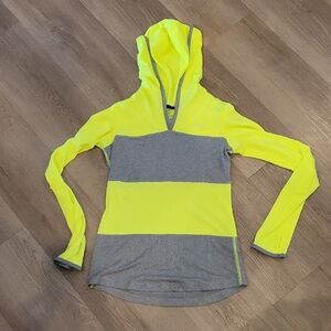 Nike XS Women's Dri-FIT Neon Yellow and Gray Hooded  Top
